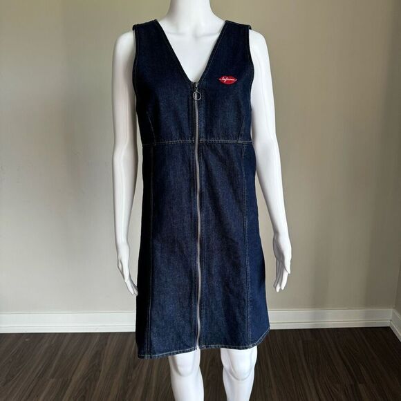 Denim Zip Jumper Dress With Lips Patch - Picture 1 of 9